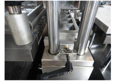 Machine d'emballage automatique à ampoules en PVC de type plat pour comprimés et gélules