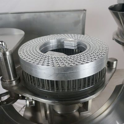 Machine de remplissage de gélules de poudre à base de plantes semi-automatique